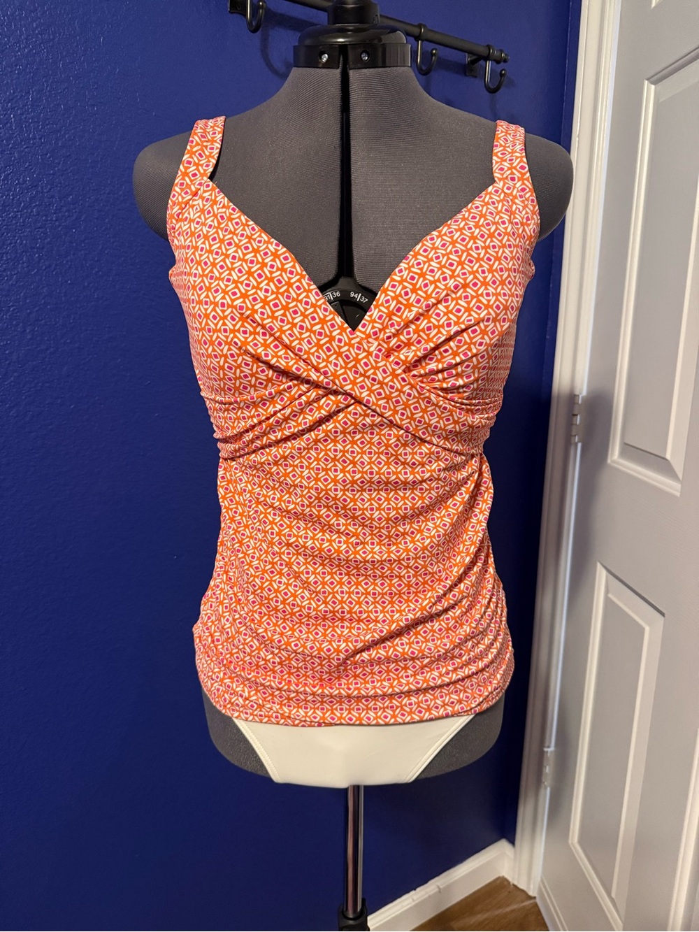Lands' End Orange Geometric DD-Underwire Sweetheart Wrap Tankini